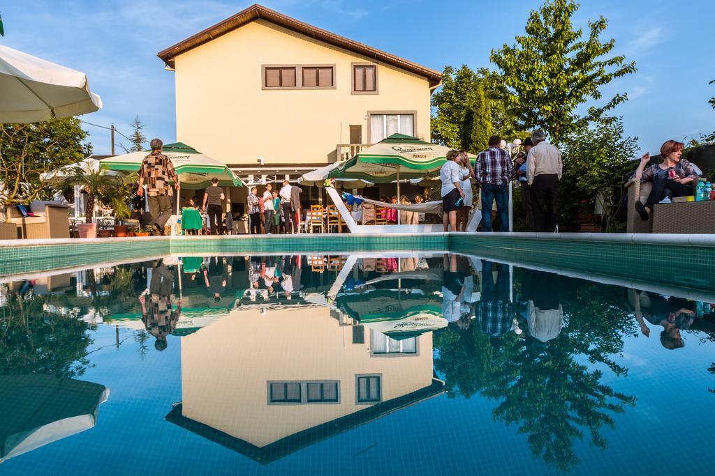 Casa Radu Hotel Snagov Eksteriør billede